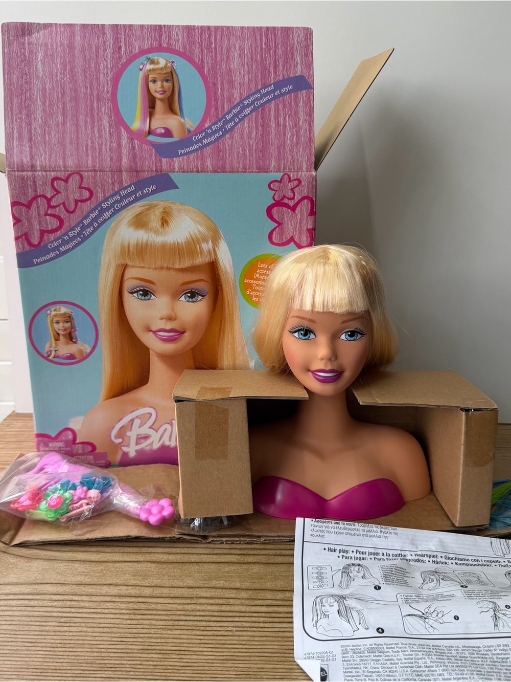 Barbie Mattel 2005 Color’ n Style Styling Head With Accessories Like New